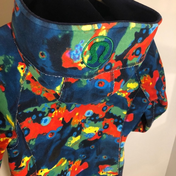 RARE old school lululemon scuba hoodie - Picture 5 of 7
